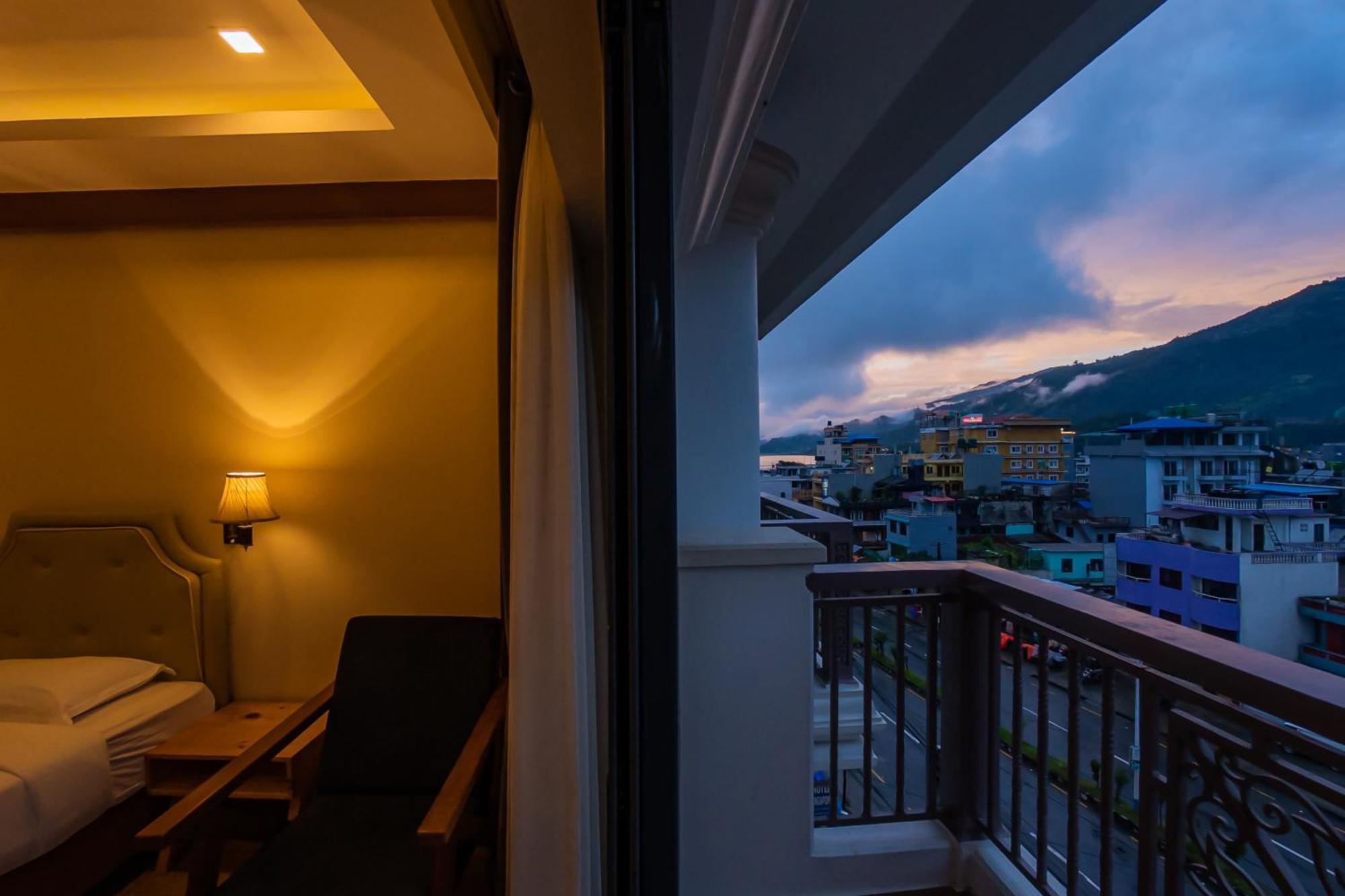 Hotel Fewa Trip Pokhara Kültér fotó